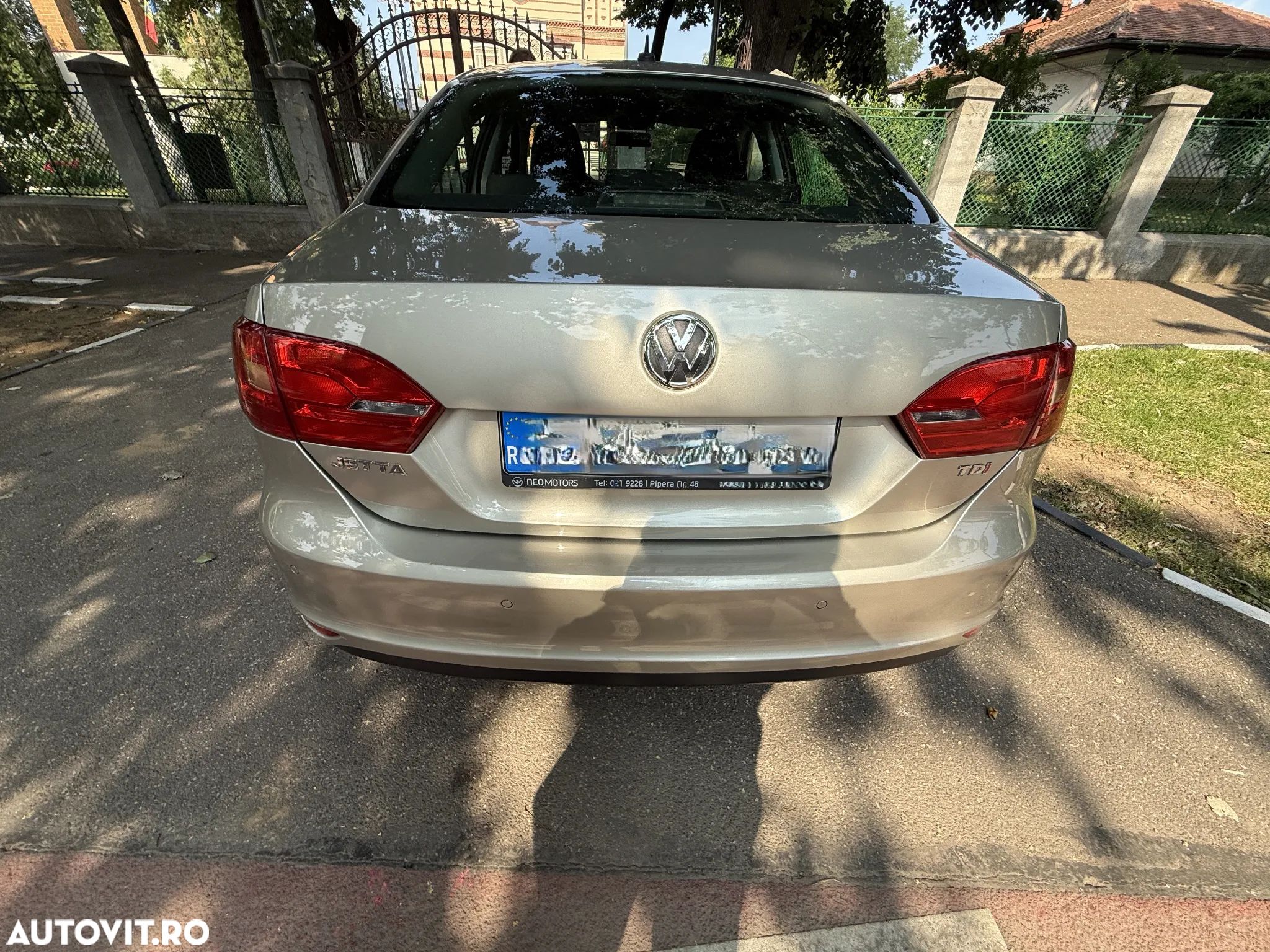 Volkswagen Jetta 1.6 TDI CR DPF Comfortline - 1