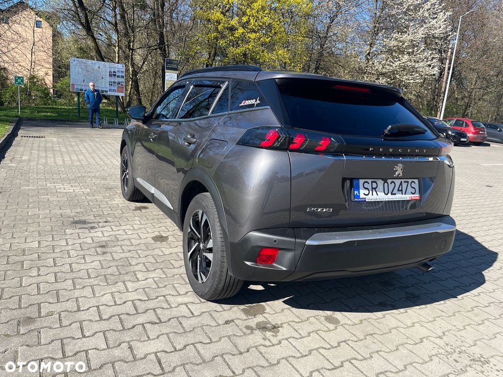 Peugeot 2008 PureTech 100 Allure S&S BVM6 - 20