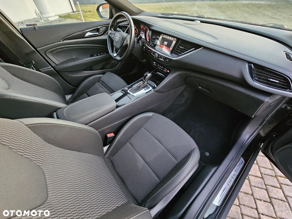 Opel Insignia 1.6 Automatik Business Innovation - 30