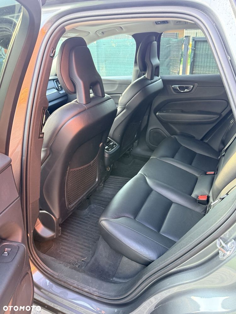 Volvo XC 60 D5 AWD Inscription - 6