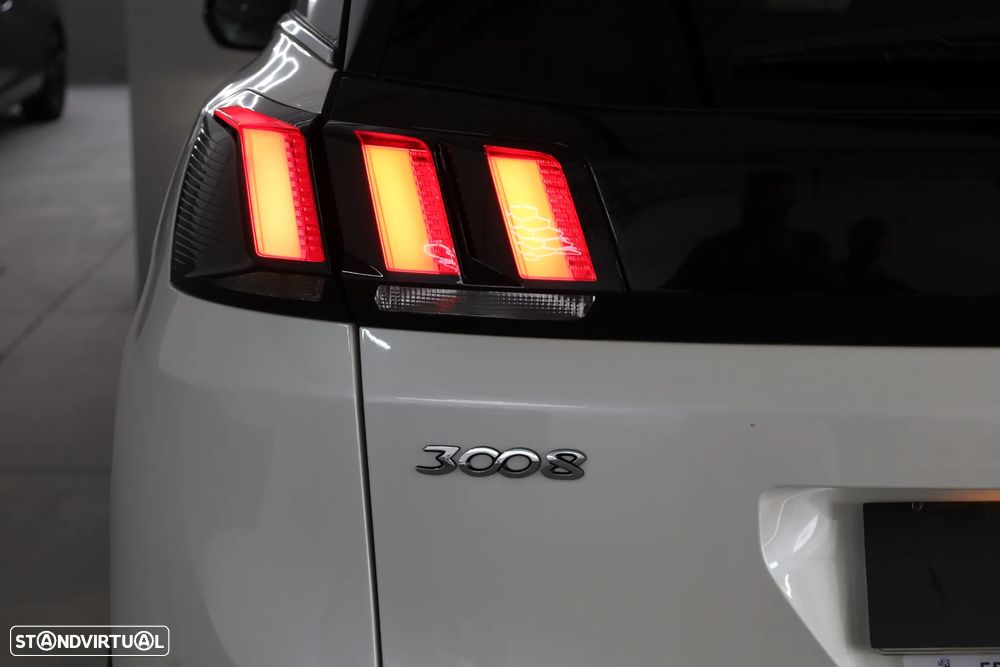 Peugeot 3008 1.5 BlueHDi GT Line EAT8 - 31