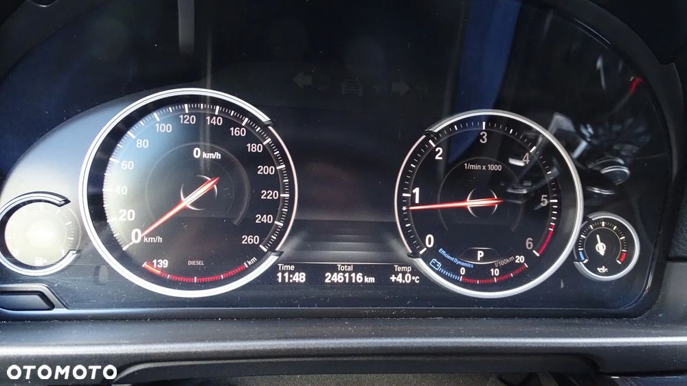 BMW Seria 5 520d Sport - 24