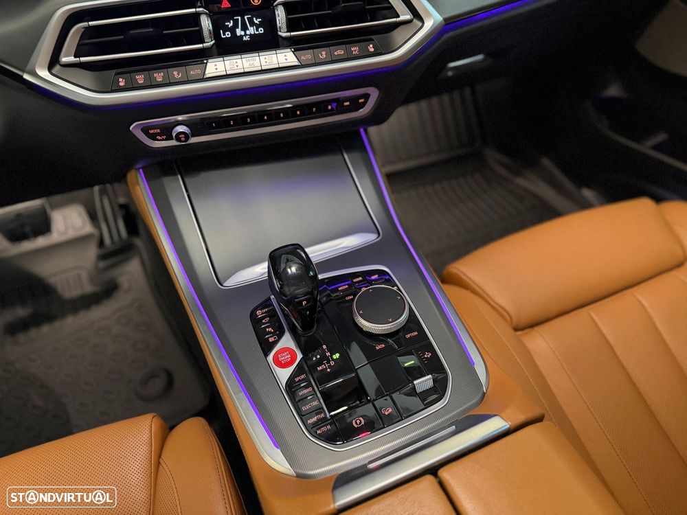 BMW X5 45 e xDrive Pack M - 32