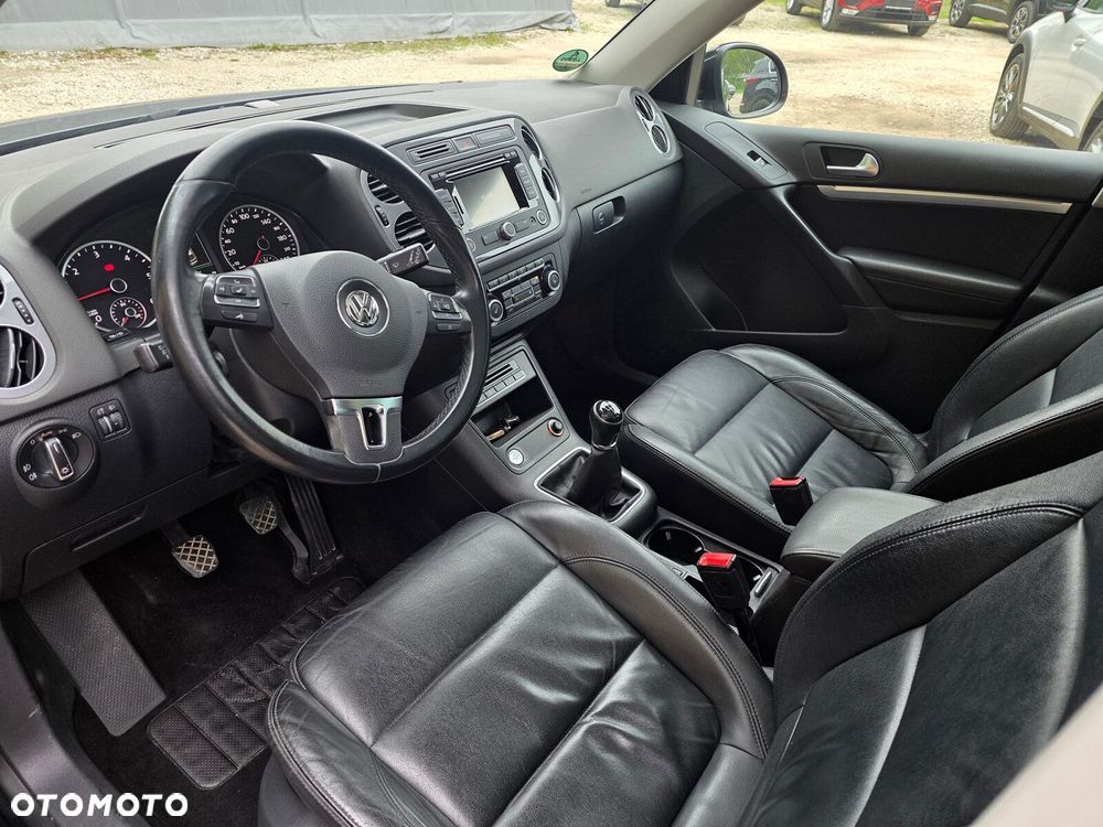 Volkswagen Tiguan - 10