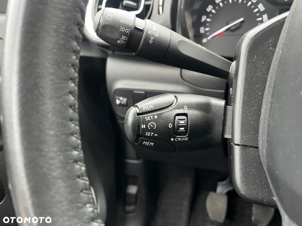 Citroën C3 Pure Tech 110 S&S SHINE - 25