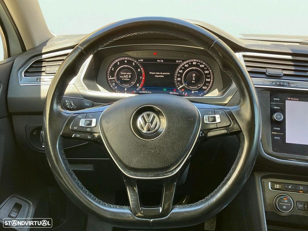 VW Tiguan - 12