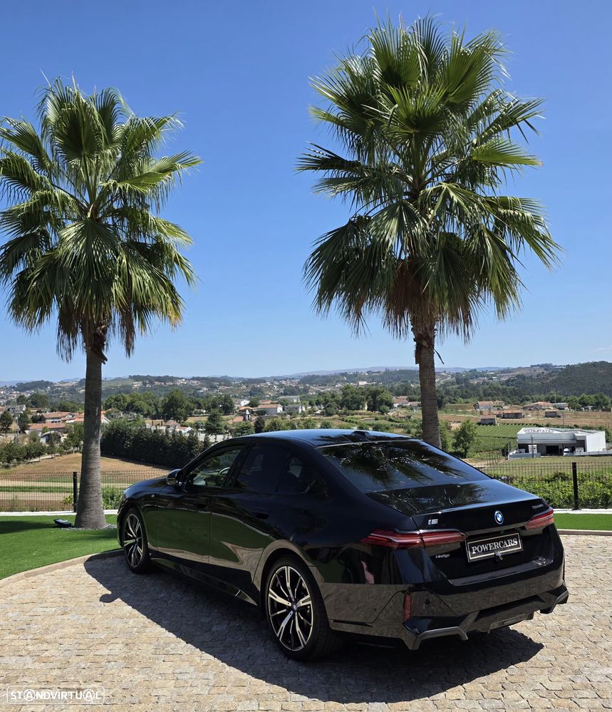 BMW i5 eDrive40 Pack Desportivo M Pro - 18