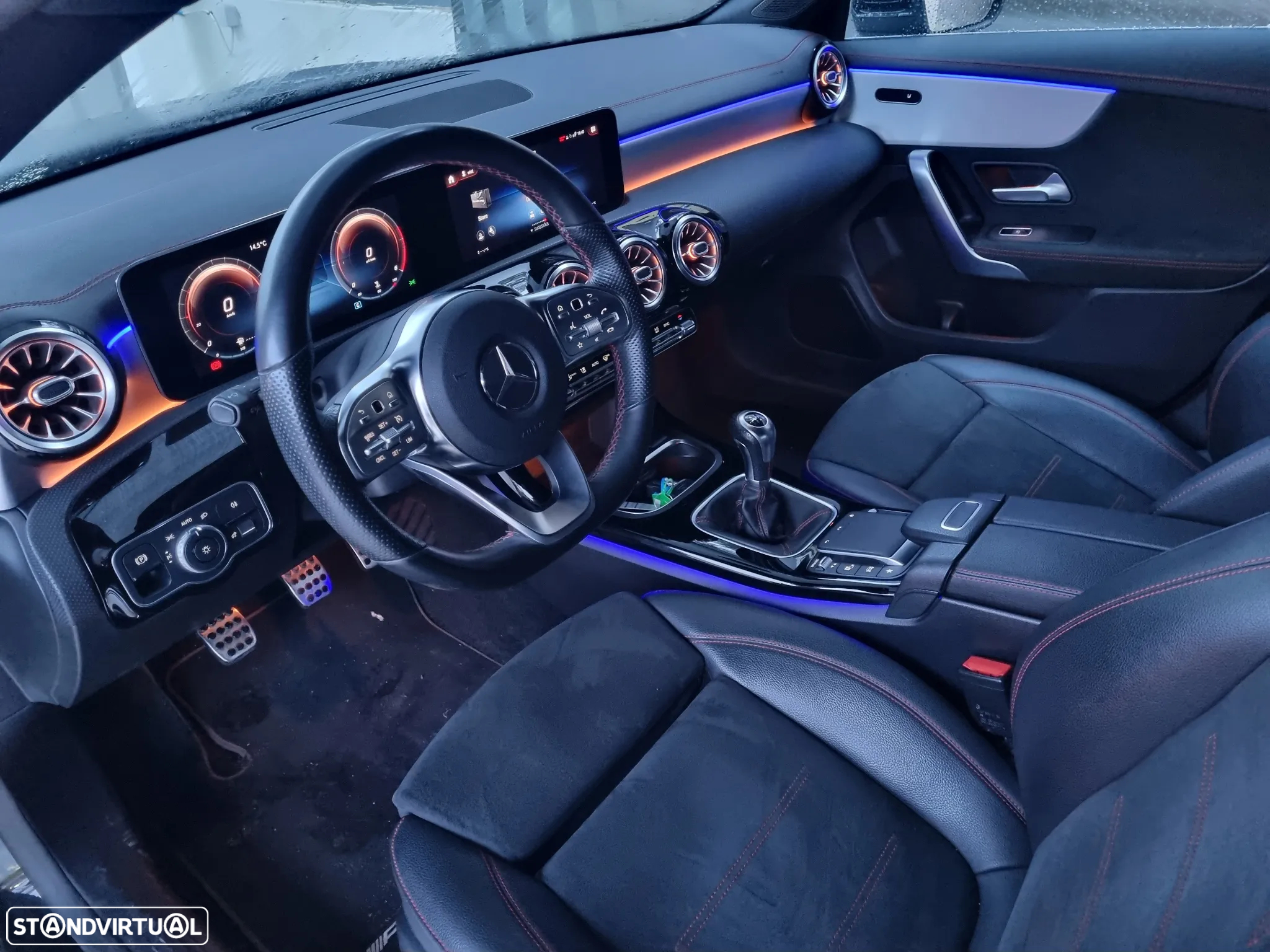 Mercedes-Benz CLA 180 d Shooting Brake AMG Line - 13