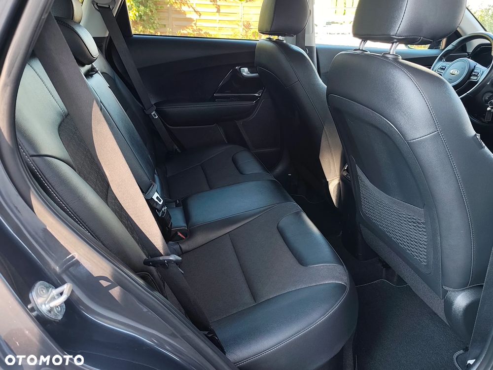 Kia Niro 1.6 GDI HEV 2WD OPF Spirit - 19