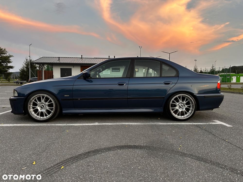BMW Seria 5 525i - 4