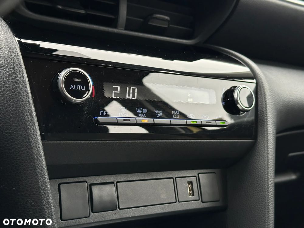 Toyota Yaris Cross Hybrid 1.5 Comfort - 28