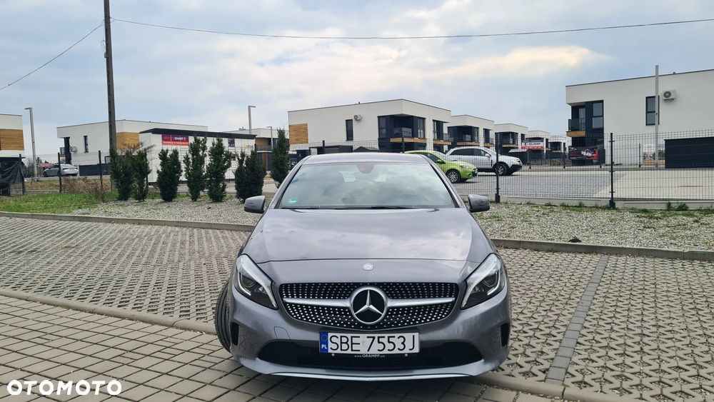 Mercedes-Benz Klasa A 200 (BlueEFFICIENCY) Urban - 3