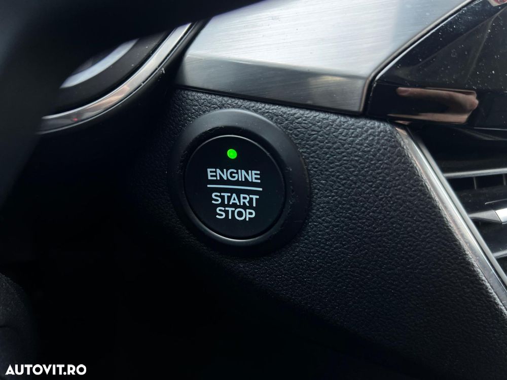 FORD Kuga 2022 — imagine 72