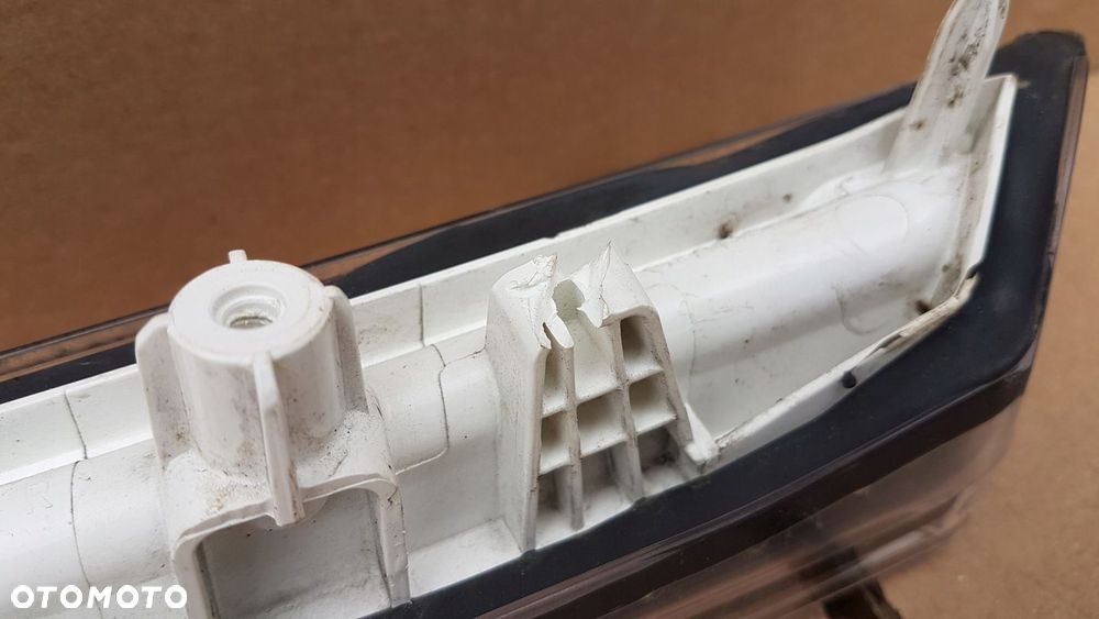 LAMPA LED DRL PRZÓD PRAWY VW ID7 ID.7 14A941654 - 8