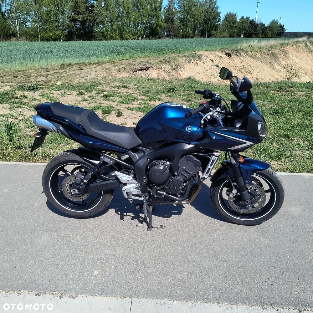 Yamaha FZ6 - 12