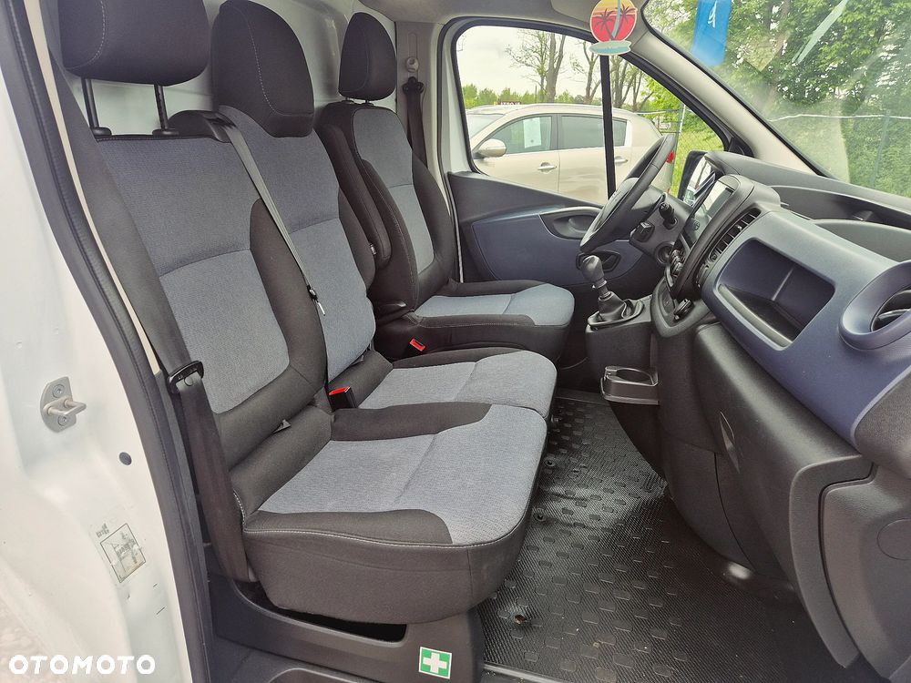 Opel Vivaro - 29