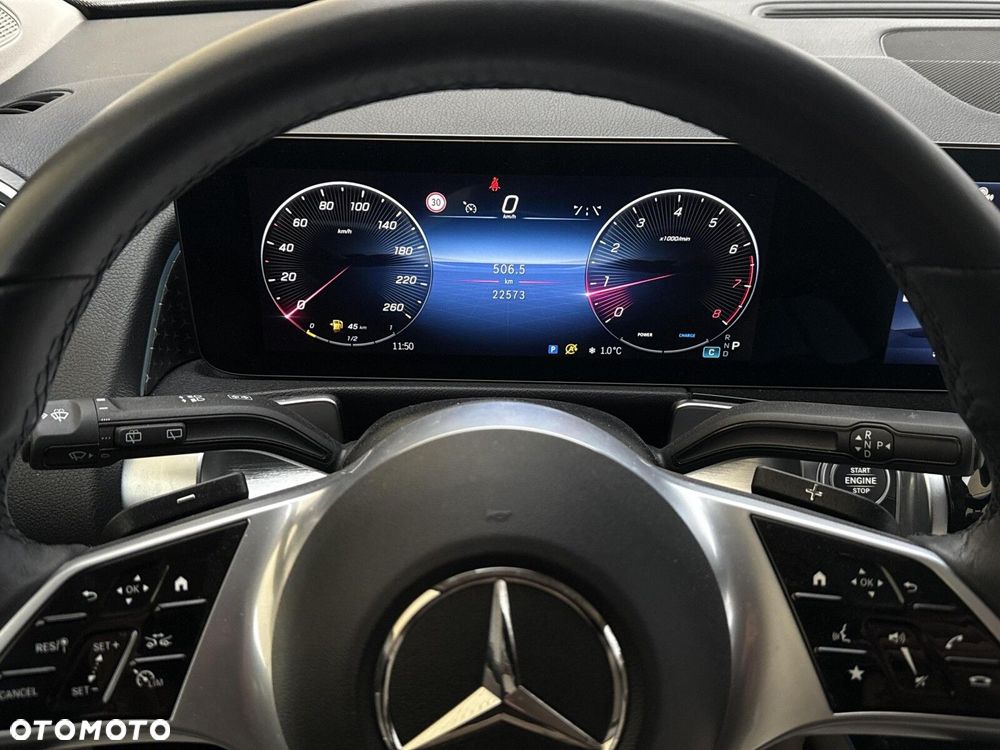 Mercedes-Benz GLB 250 4-Matic AMG Line 8G-DCT - 15