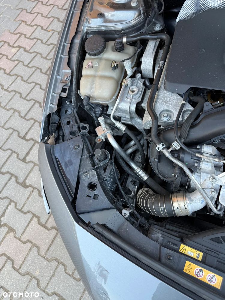 Mercedes-Benz Klasa A 220 7G-DCT AMG Line - 16