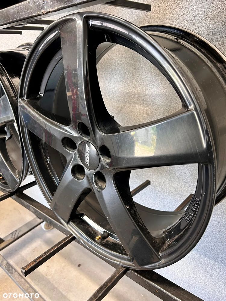 4 FELGI ALU. AUDI A4 B8,B9,VW PASSAT B6,B7,B8, T-ROC, ARTEON, SKODA SUPERB, MERCEDES KLASA C,E , COUPE 18'' 7,5J ET39 - 13