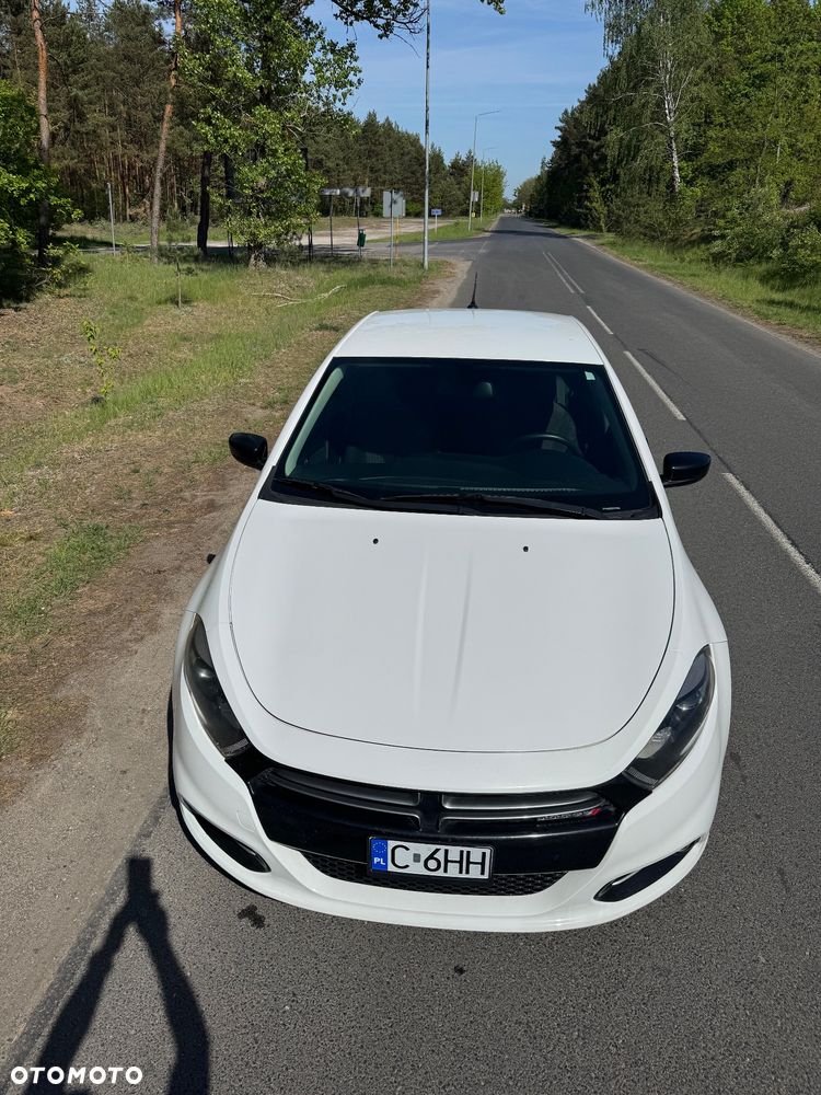 Dodge Dart - 4