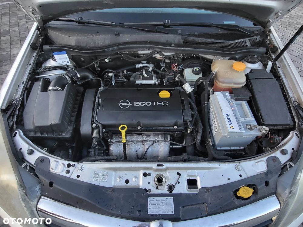 Opel Astra 1.8 Innovation - 12