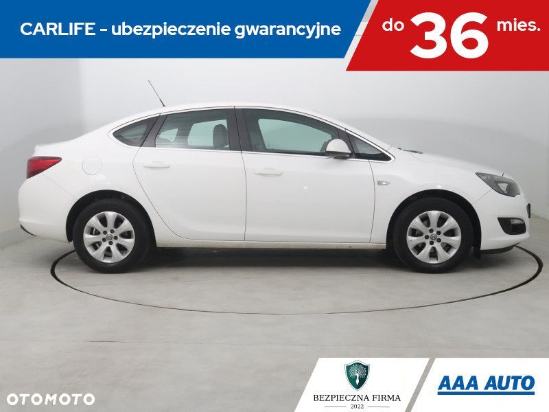 Opel Astra - 8