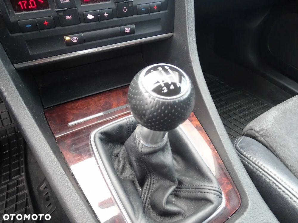 Audi A4 Avant 1.8 T - 31