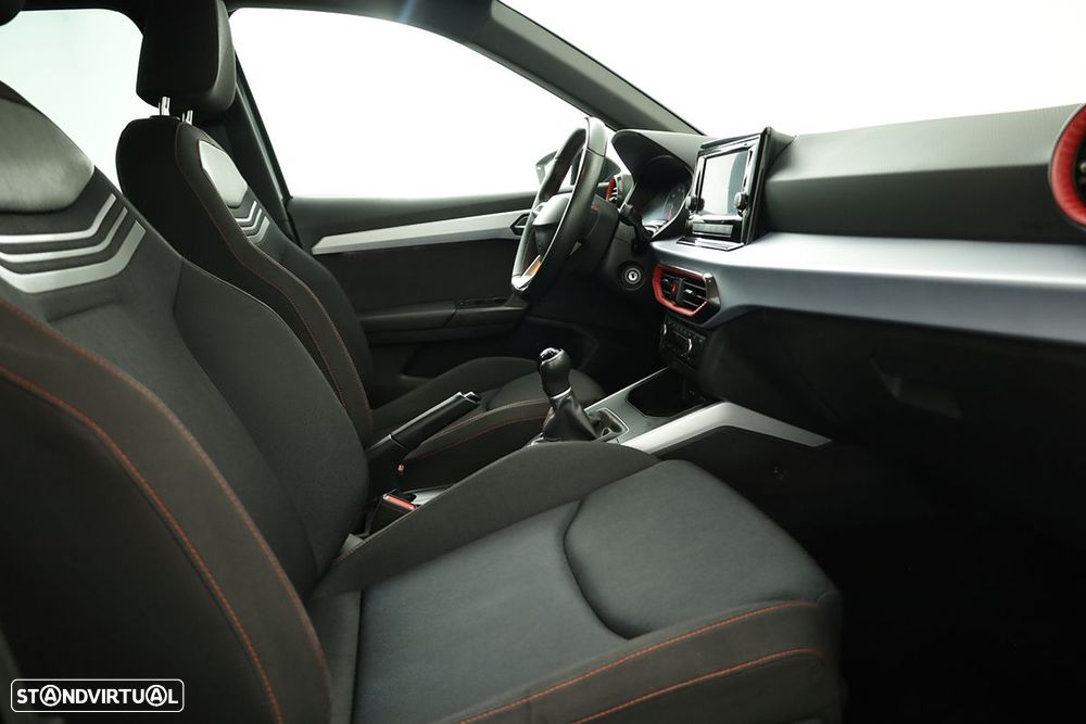 SEAT Arona 1.0 TSI FR - 20