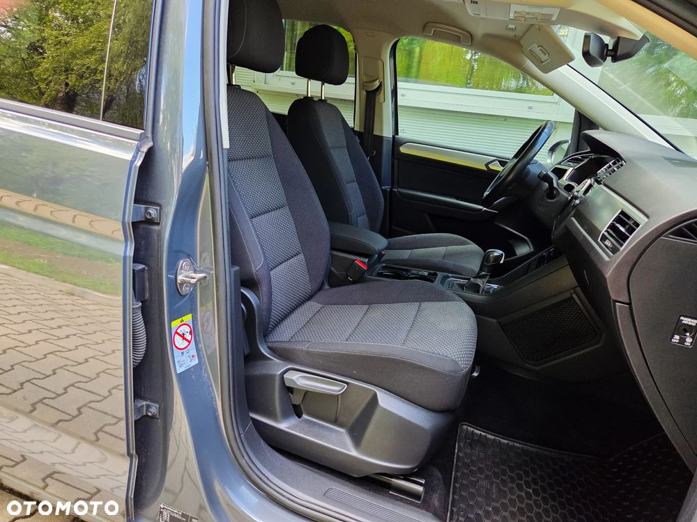 Volkswagen Touran 2.0 TDI BMT Comfortline DSG - 32
