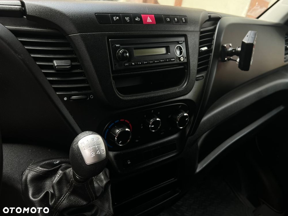 Iveco 35C13 - 16