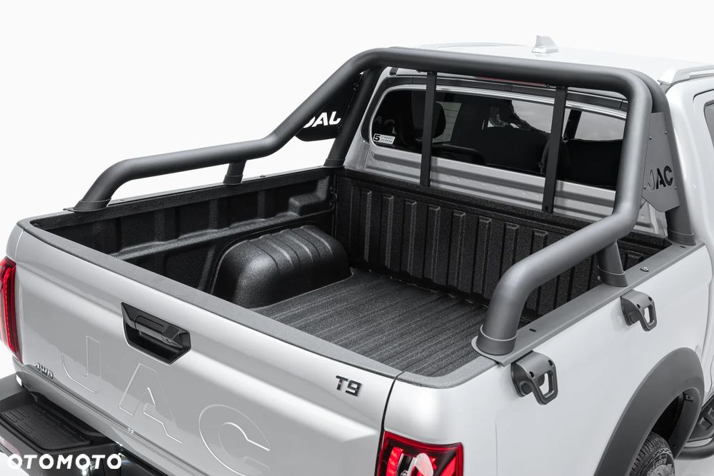 JAC T9 - 9