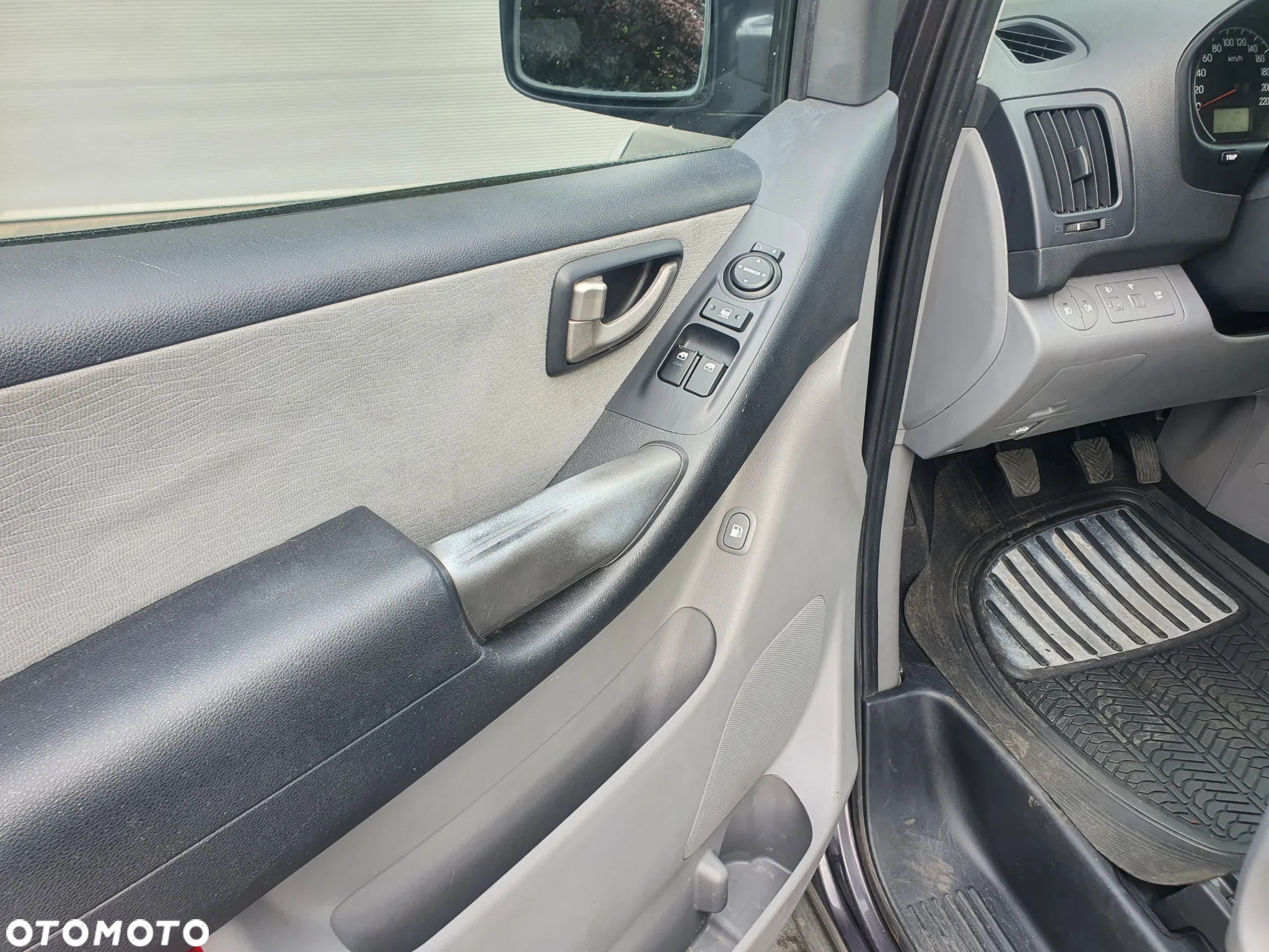 Hyundai H-1 2.5 CRDi Travel Comfort - 16