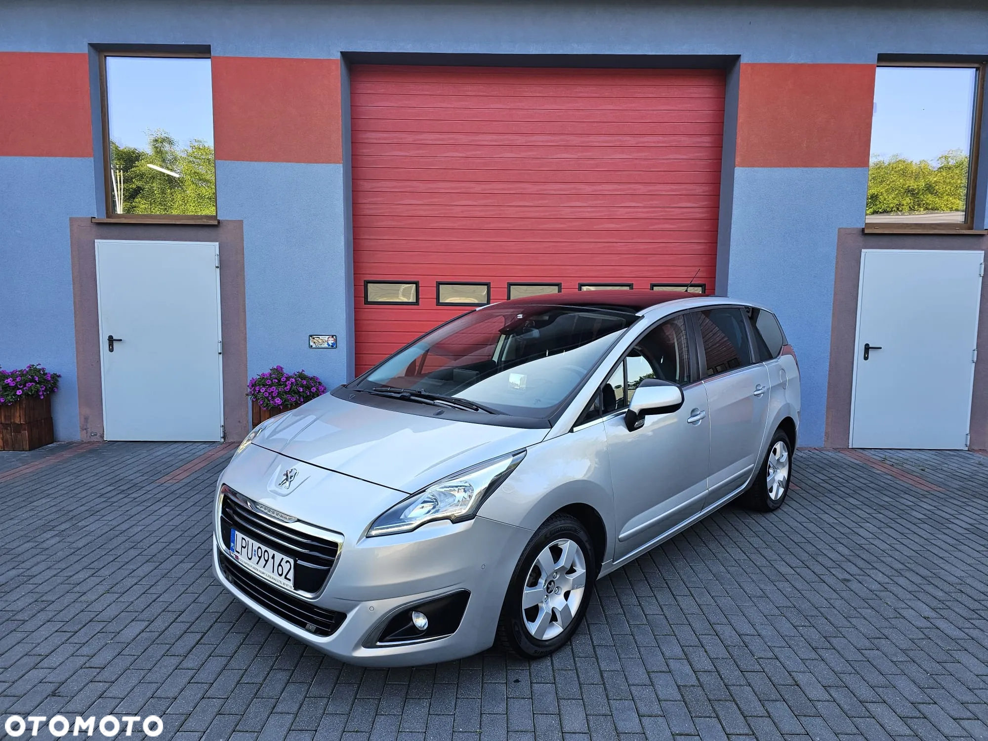 Peugeot 5008 e-HDI 115 ETG6 Stop&Start Allure - 4