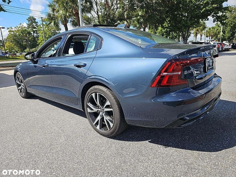 Volvo S60 - 3