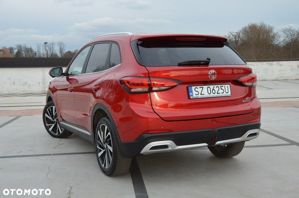 MG ZS 1.5 HEV+ Exclusive - 14