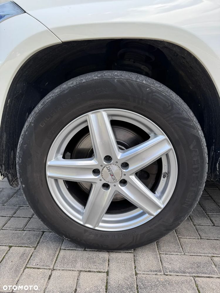Mercedes-Benz GLK 350 4-Matic - 19