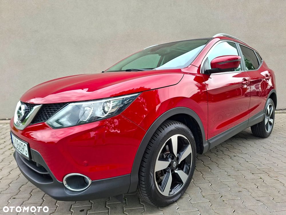 Nissan Qashqai II (2013-2021) 1.6 DIG-T N-Connecta, 2015