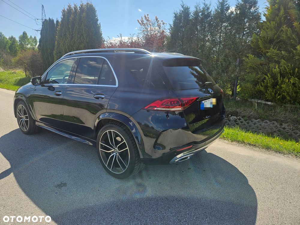 Mercedes-Benz GLE 300 d 4Matic 9G-TRONIC AMG Line - 3