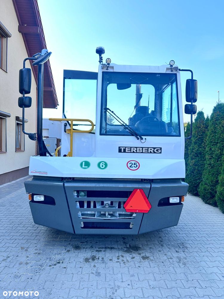 Terberg YT193 - 3