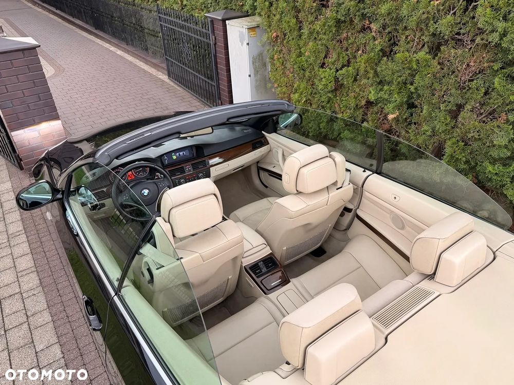 BMW Seria 3 325d Edition Exclusive - 18