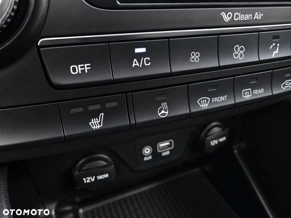 Hyundai Tucson 1.7 CRDI BlueDrive Style 2WD - 11