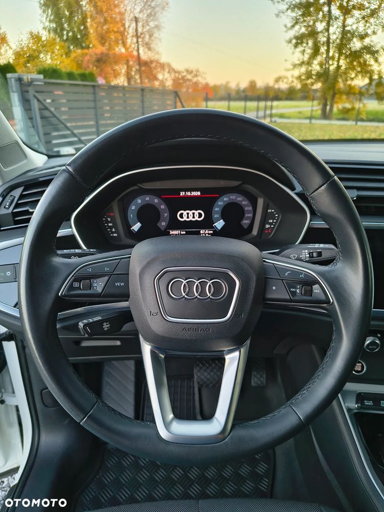 Audi Q3 Sportback - 14