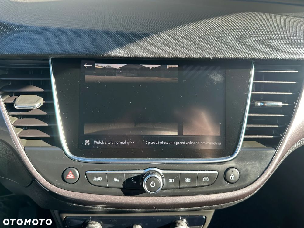 Opel Crossland X 1.2 T GPF Enjoy S&S - 31