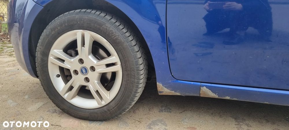Fiat Grande Punto - 5