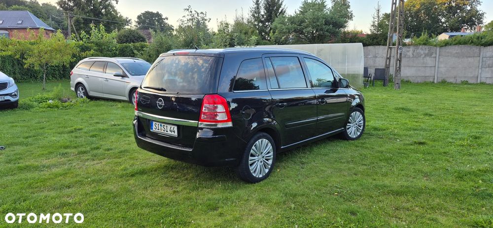 Opel Zafira - 7