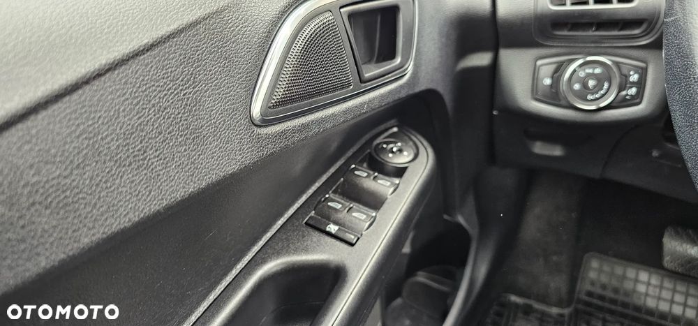 Ford B-MAX 1.6 Titanium - 25