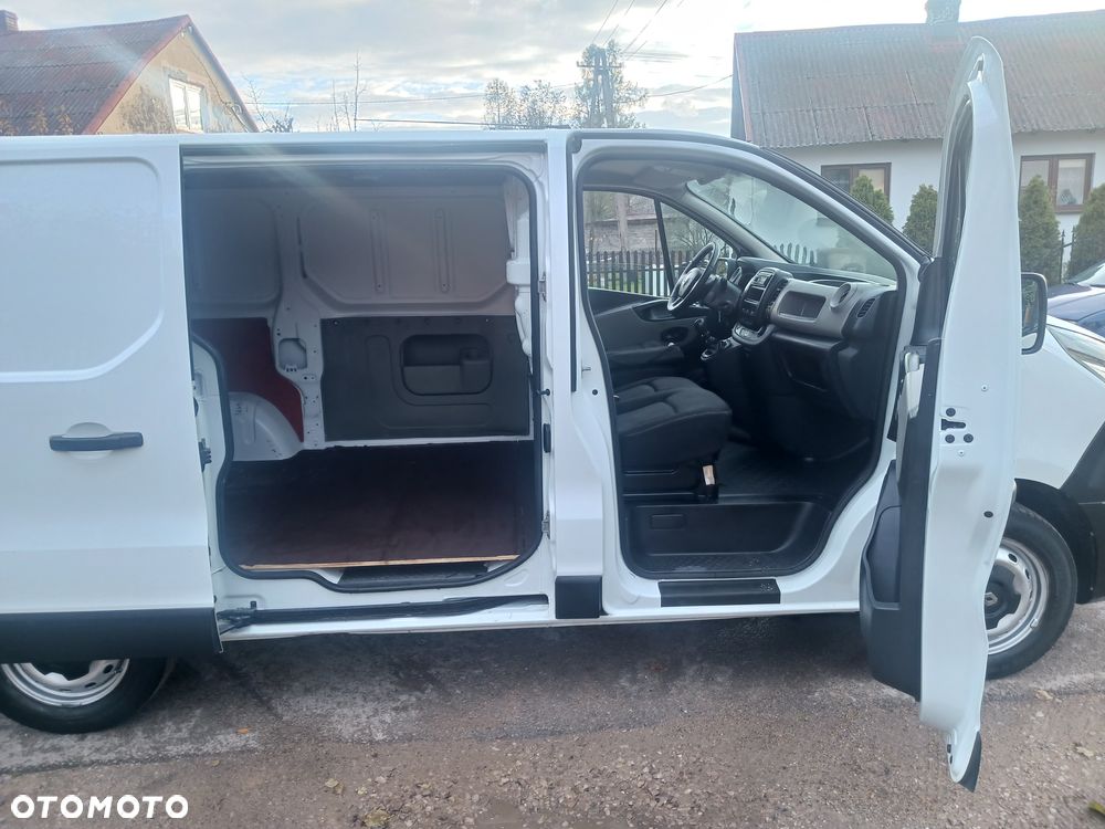 Renault Trafic - 10