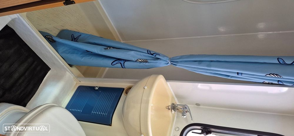 Ford Transit 2.2 TDCI - RIMOR - 6 LUGARES - 6 DORMIDAS - 35