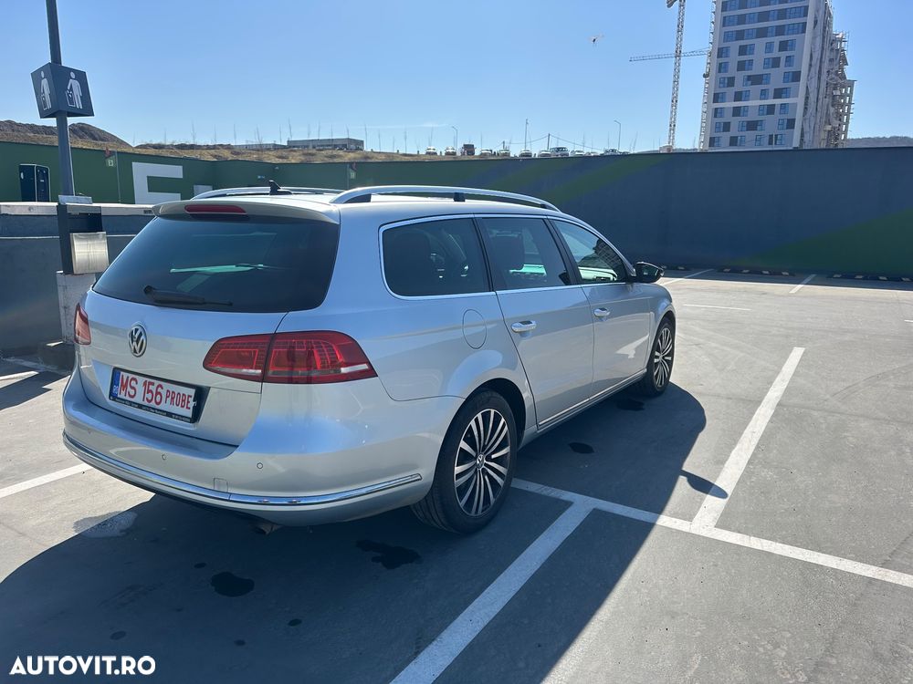 Volkswagen Passat 2.0 TDI DSG BlueMotion Technology Comfortline - 32