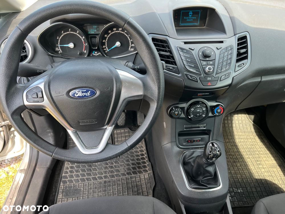 Ford Fiesta 1.25 Trend Edition - 9